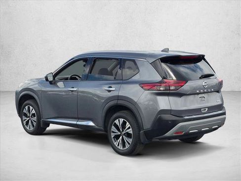 Used 2021 Nissan Rogue SV w/ Premium Package FWD image 7