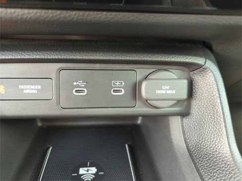 Used 2025 Honda Civic Sport image 31