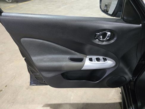 Used 2017 Nissan Juke SV image 23