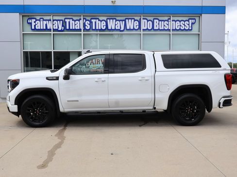 Used 2025 GMC Sierra 1500 Elevation w/ Preferred Package AWD/4WD image 7