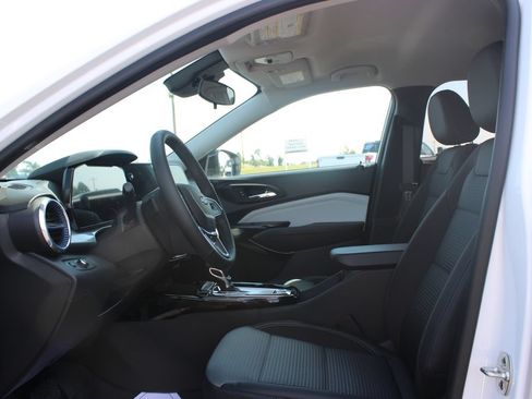 New 2026 Chevrolet Trax LT w/ Driver Confidence Package FWD image 22