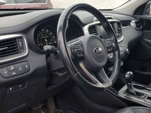 Used 2018 Kia Sorento EX w/ EX Advanced Touring Package image 15