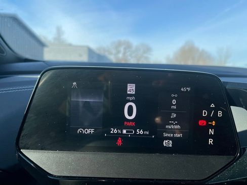 Used 2023 Volkswagen ID.4 Pro image 19