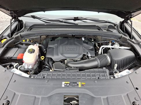 Used 2021 Jeep Grand Cherokee L Summit w/ Advanced Protech Group IV image 30