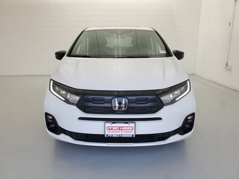 Used 2025 Honda Odyssey Sport-L image 3