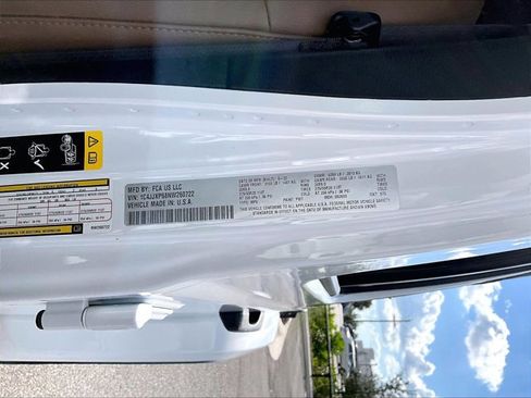 Used 2022 Jeep Wrangler Unlimited Sahara w/ Safety Group image 29