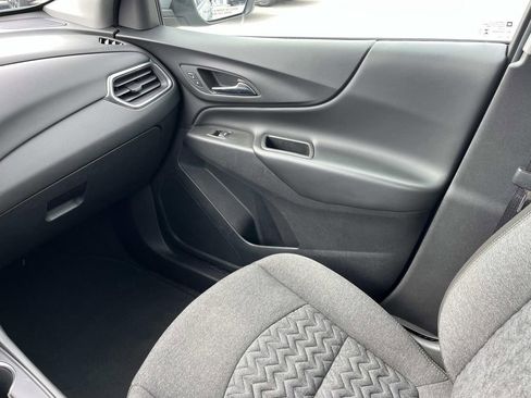 Used 2024 Chevrolet Equinox LT image 13