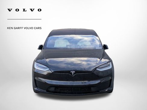 Used 2022 Tesla Model X image 9
