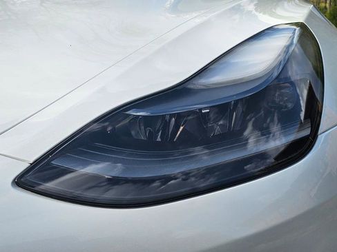 Used 2023 Tesla Model 3 Standard Range image 23