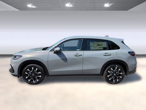 New 2026 Honda HR-V EX-L image 2