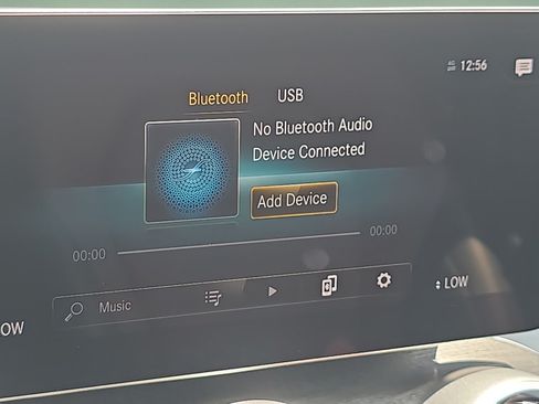 Used 2021 Mercedes-Benz GLC 300 4MATIC image 26