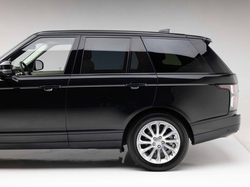 Used 2018 Land Rover Range Rover HSE AWD/4WD image 23