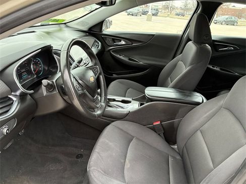 Used 2016 Chevrolet Malibu LT image 11