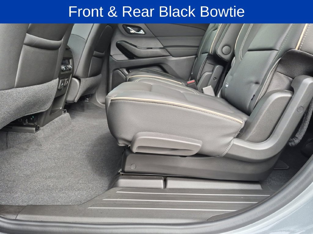 Used 2024 Chevrolet Traverse Premier w/ Redline Edition AWD/4WD image 22