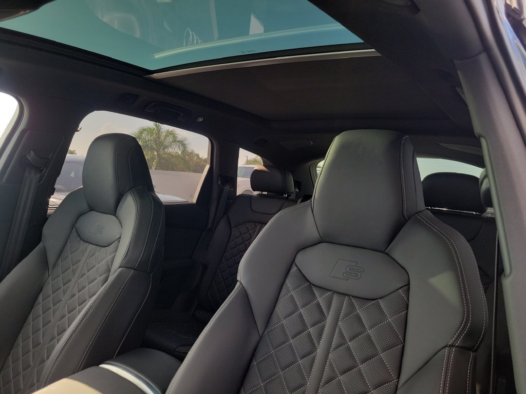 New 2026 Audi SQ7 Premium Plus AWD/4WD image 15