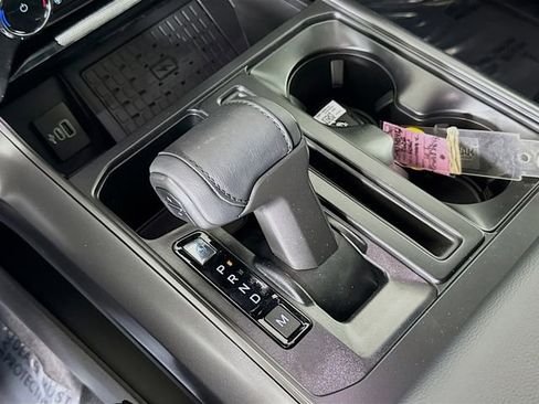 New 2026 Ford F150 Lariat w/ Equipment Group 502A High image 17