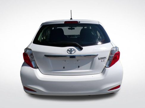 Used 2014 Toyota Yaris LE FWD image 4