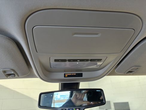 Used 2016 Chevrolet Colorado Z71 image 13