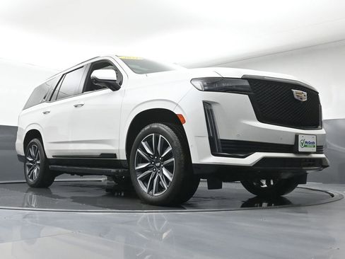 Used 2021 Cadillac Escalade Sport w/ Driver Assist Tech Package image 26