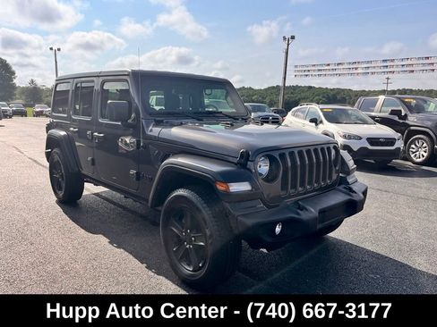 Used 2022 Jeep Wrangler Unlimited Sport AWD/4WD image 3