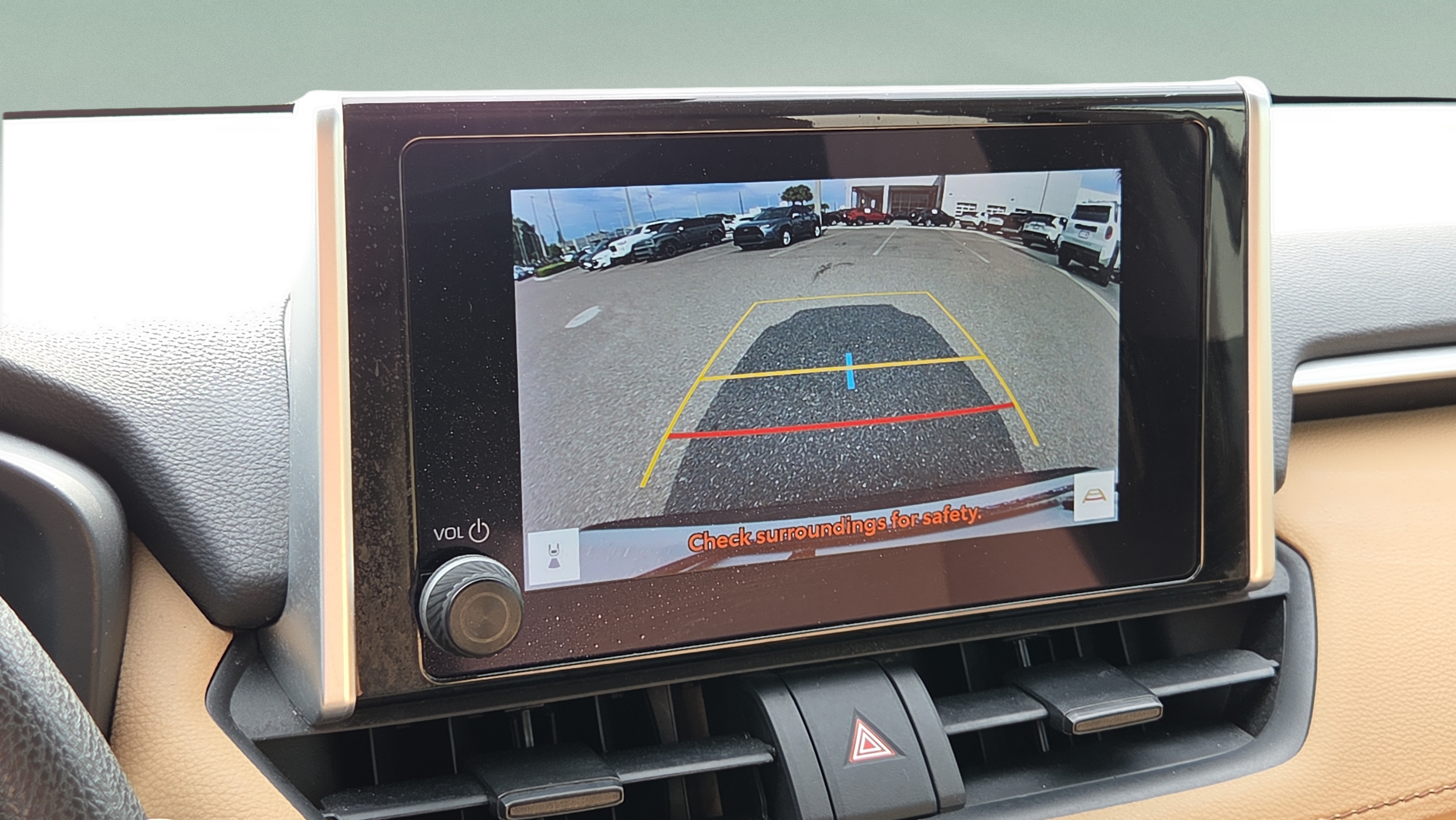 Used 2024 Toyota RAV4 LE AWD/4WD image 20