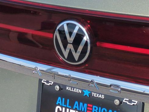 Used 2026 Volkswagen Atlas SEL Premium R-Line image 32