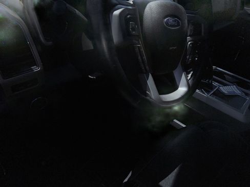 Used 2018 Ford F150 Lariat AWD/4WD image 8