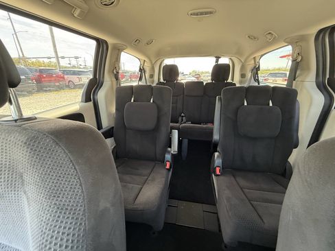 Used 2014 Dodge Grand Caravan SE w/ Quick Order Package 29E SE image 25