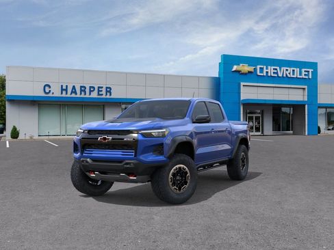 New 2026 Chevrolet Colorado ZR2 w/ Technology Package AWD/4WD image 8