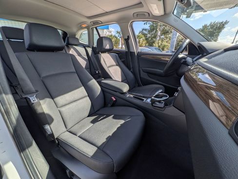 Used 2014 BMW X1 sDrive28i image 6