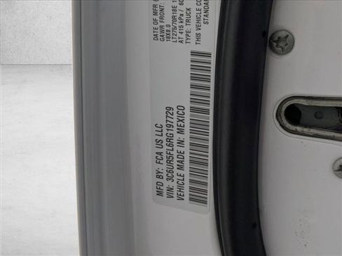 Used 2024 RAM 2500 Laramie image 22