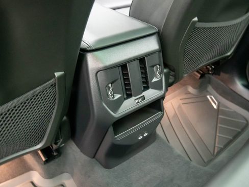 Certified 2025 BMW X3 xDrive30i w/ Premium Package image 17