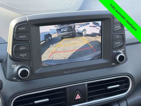 Used 2018 Hyundai Kona SEL w/ SEL Tech Package 02 image 18