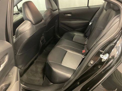Used 2022 Toyota Corolla XSE FWD image 32
