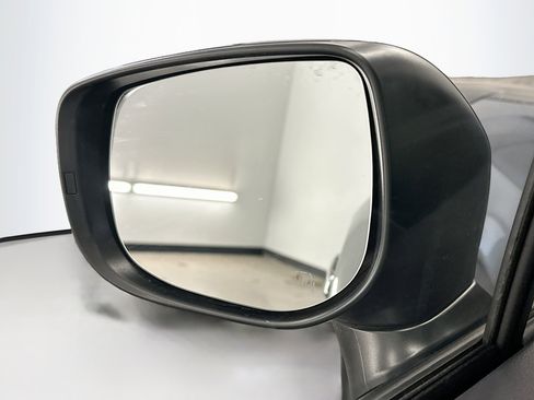 Used 2022 Subaru Crosstrek 2.0i Premium image 16