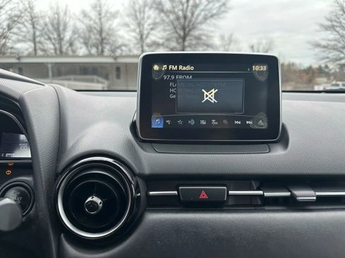 Used 2018 Toyota Yaris iA image 33