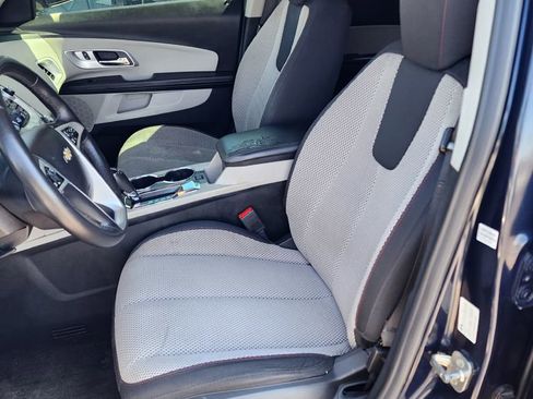 Used 2016 Chevrolet Equinox LT w/ Convenience Package image 12