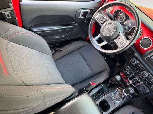Used 2021 Jeep Wrangler Unlimited Rubicon AWD/4WD image 15