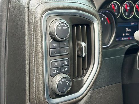 Used 2022 Chevrolet Silverado 1500 LT Trail Boss image 10