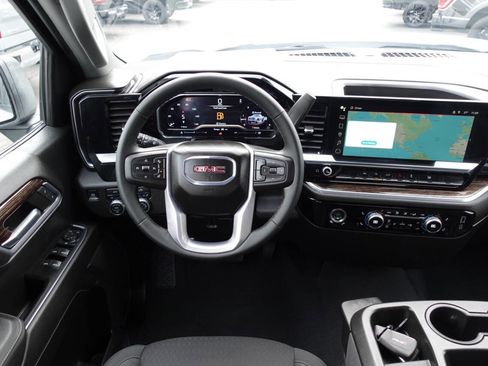 Used 2024 GMC Sierra 1500 Elevation w/ LPO, GMC Protection Package image 40