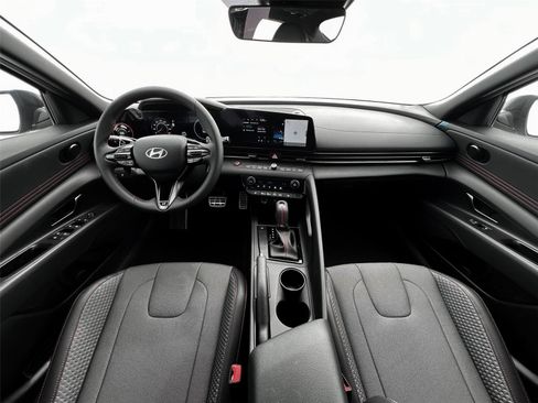 New 2025 Hyundai Elantra N Line FWD image 32