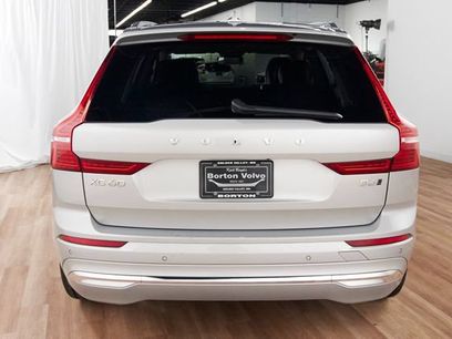 Certified 2023 Volvo XC60 B6 Ultimate w/ Climate Package