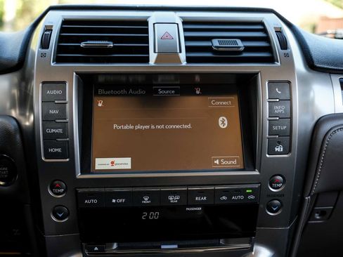 Used 2018 Lexus GX 460 Premium AWD/4WD image 29