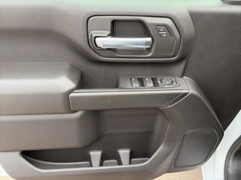 New 2026 GMC Sierra 3500 Pro w/ Convenience Package image 18