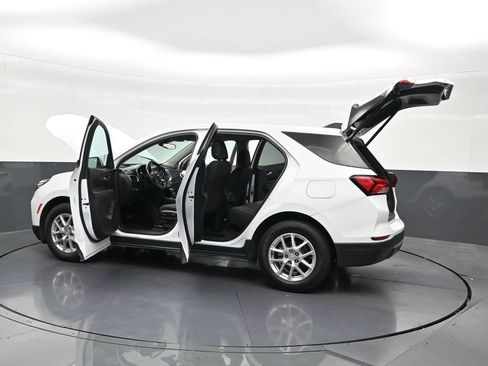 Used 2022 Chevrolet Equinox LT FWD image 34