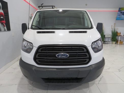 Used 2018 Ford Transit 250 130 Low Roof image 9