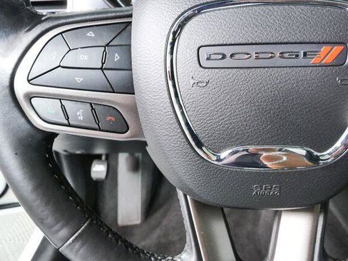 Used 2021 Dodge Charger SXT w/ Leather Interior Group RWD image 9