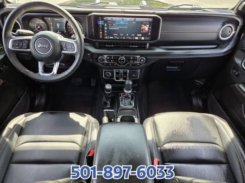 Used 2024 Jeep Wrangler Unlimited Sahara AWD/4WD image 12