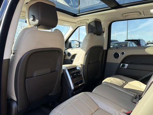 Used 2019 Land Rover Range Rover Sport Supercharged image 11