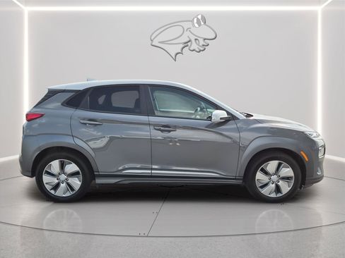 Used 2021 Hyundai Kona SEL FWD image 6